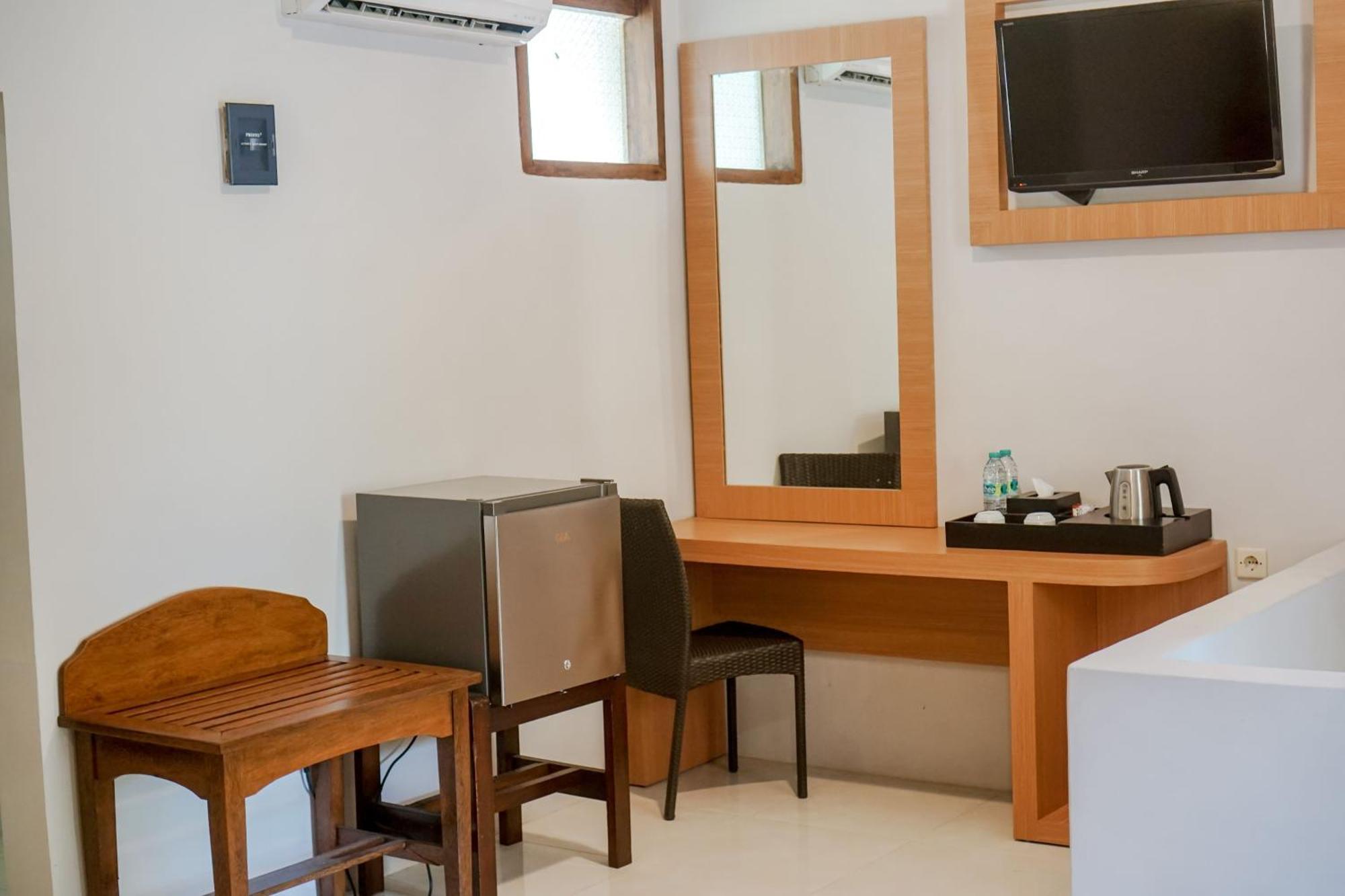 Votel Manyar Resort Banyuwangi Ketapang  Экстерьер фото