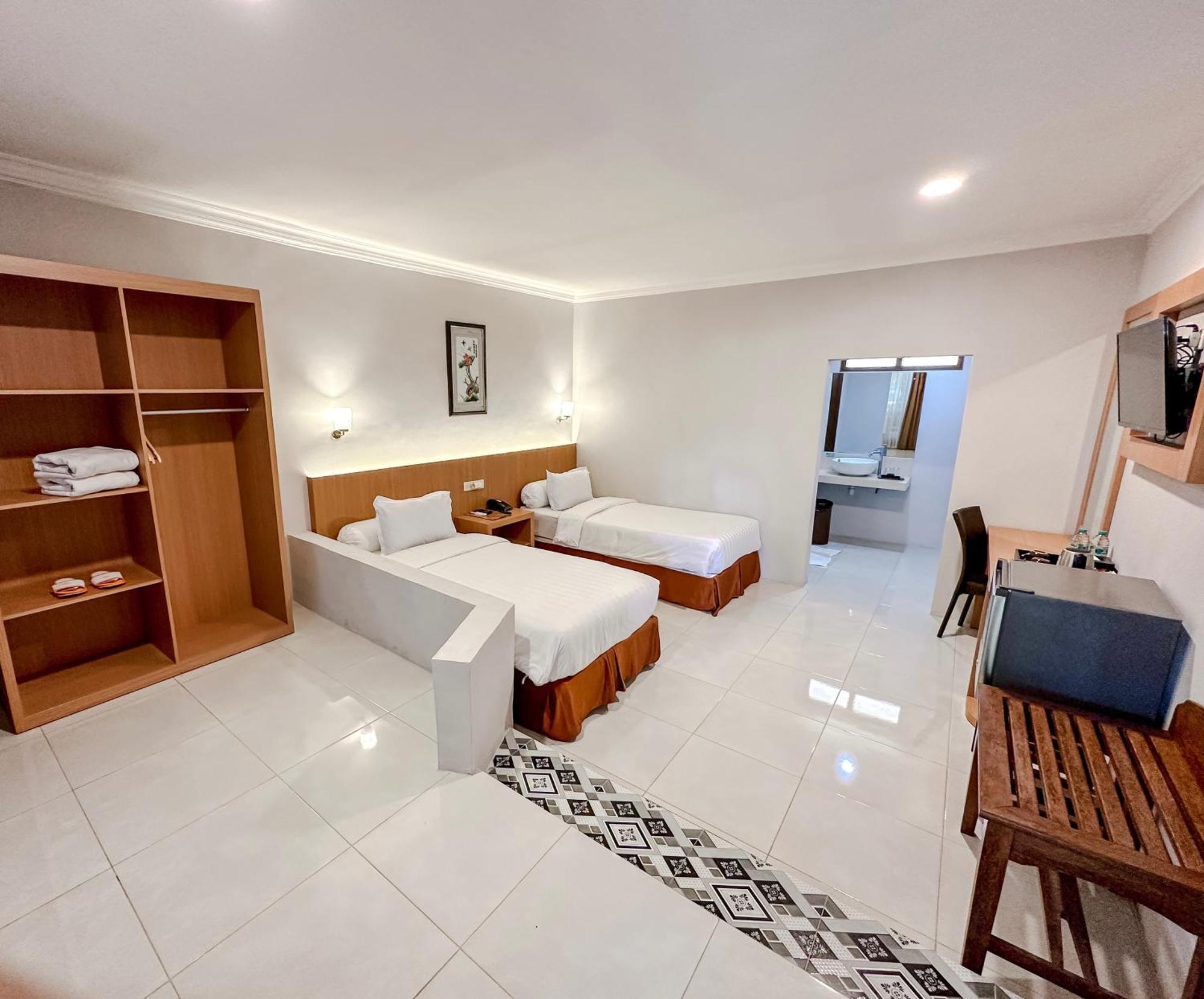 Votel Manyar Resort Banyuwangi Ketapang  Экстерьер фото